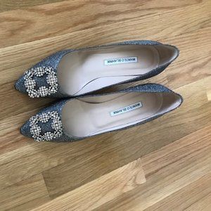 Hangisi Crystal Embellished MANOLO BLAHNIK